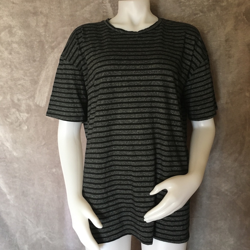 LulaRoe Simply Comfort Black Striped Top